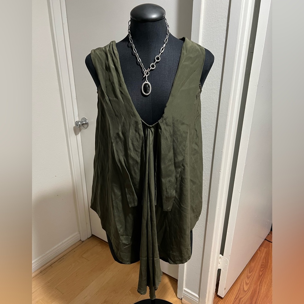 Women’s Blouse